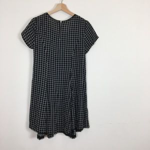 Urban Outfitters Dresses - Silence + Noise Windowpane Plaid Swing Dress Black Urban Outfitters Dresses - Silence + Noise Windowpane Plaid Swing Dress Black